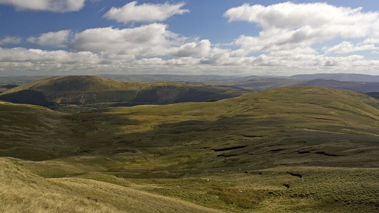 View from Moel Penamnen towards Y Ro Wen View from Moel Penamnen towards Y Ro Wen
