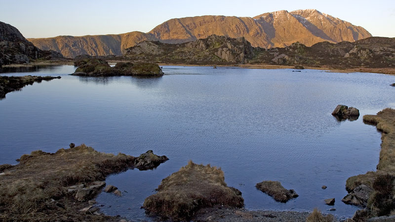 Dawn light on Innominate Tarn & Pillar Dawn light on Innominate Tarn & Pillar