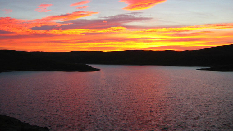 Sunrise over Llyn Teifi Sunrise over Llyn Teifi