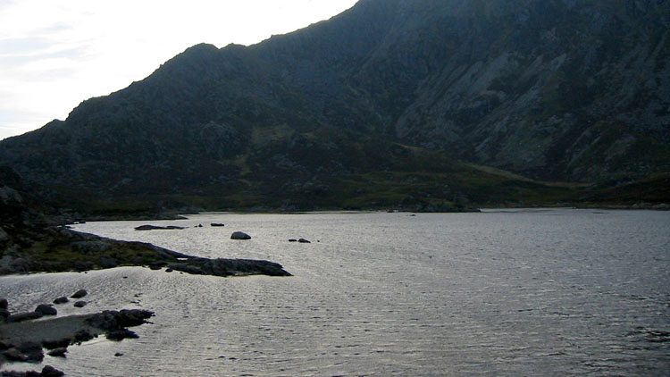 Llyn y Foel & Daear Ddu Llyn y Foel & Daear Ddu