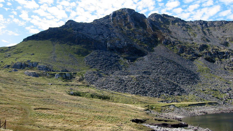 Craigysgafn from Llyn Stwlan Craigysgafn from Llyn Stwlan