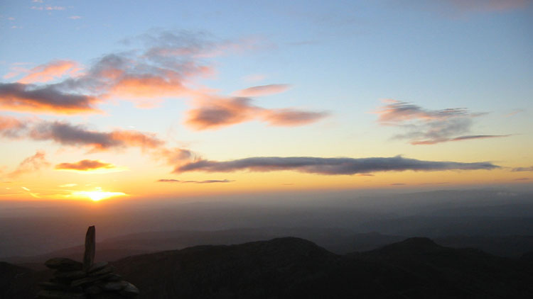 Dawn sky from Pen Llithrig-y-wrach