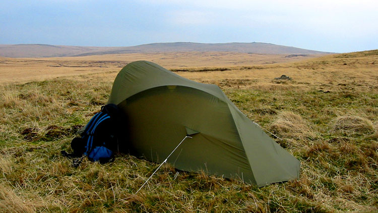 Pitch on ridge above Llyn Carw Pitch on ridge above Llyn Carw