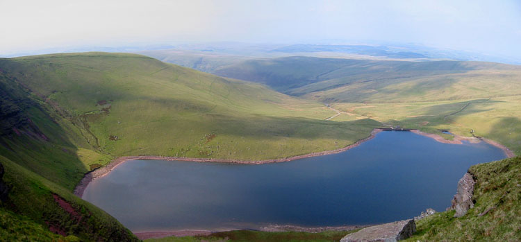 Bannau Sir Gaer & Llyn y Fan Fach Bannau Sir Gaer & Llyn y Fan Fach