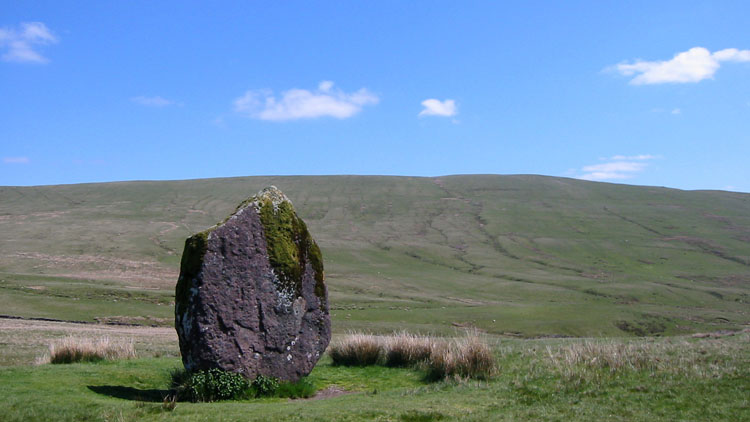 Maen Llia standing stone & Fan Llia Maen Llia standing stone & Fan Llia