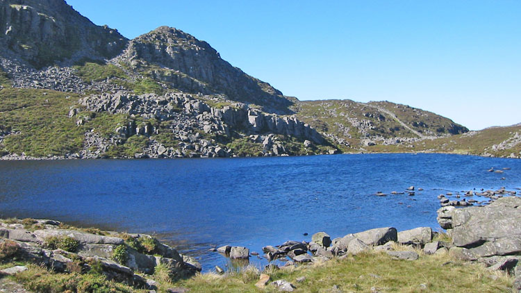 Llyn Du below Rhinog Fawr Llyn Du below Rhinog Fawr