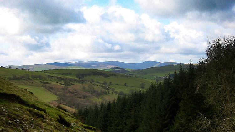The Nant Llechwedd-gwyn valley The Nant Llechwedd-gwyn valley