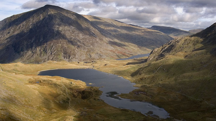 Llyn Idwal & Pen yr Ole Wen
