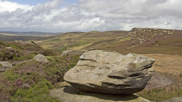 View along Derwent Edge View along Derwent Edge