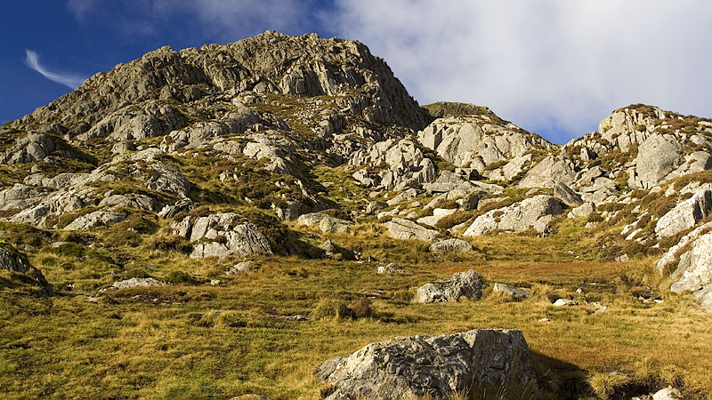 Approaching the east ridge of Pen yr Ole Wen