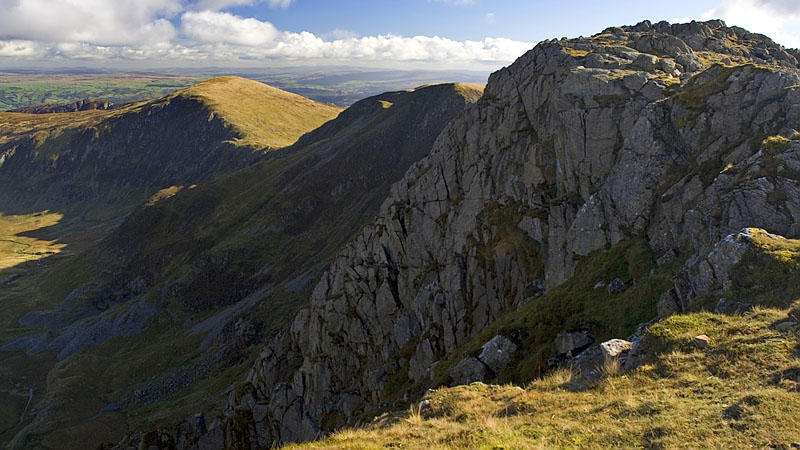 Approaching Craig yr Ysfa