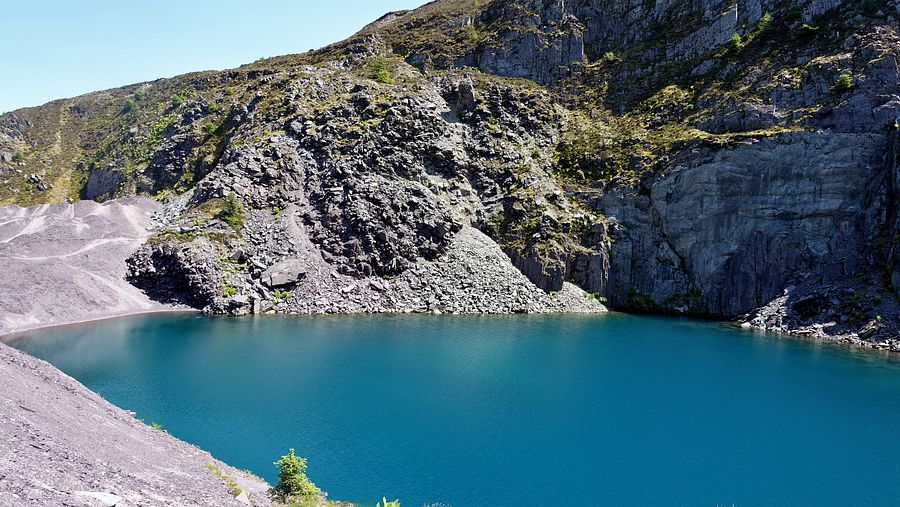 First pool in Moel Tryfan quarry