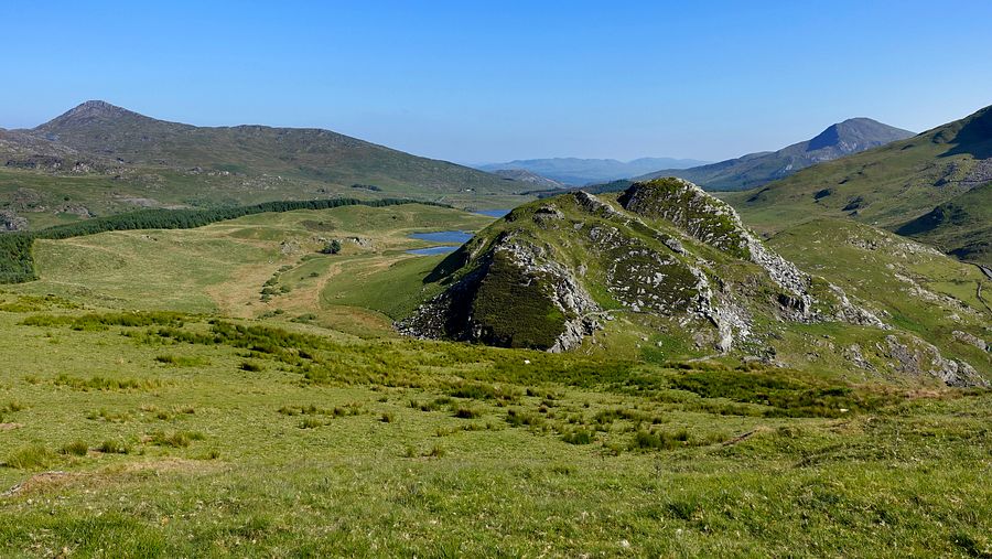 Clogwynygarreg from Craig y Bera
