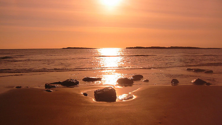 Early sun on Newton Point beach (through shades)