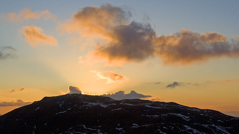 Sunset over Moel Llyfnant from tent pitch