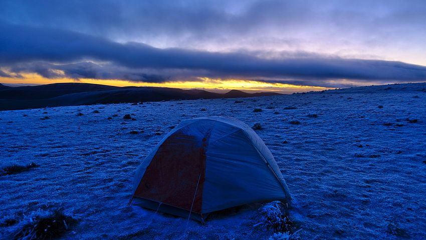 Frosty dawn from pitch on Dove Crag Frosty dawn from pitch on Dove Crag