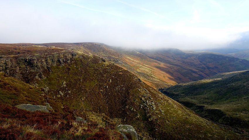 View along southern edge above Grindsbrook Clough View along southern edge above Grindsbrook Clough