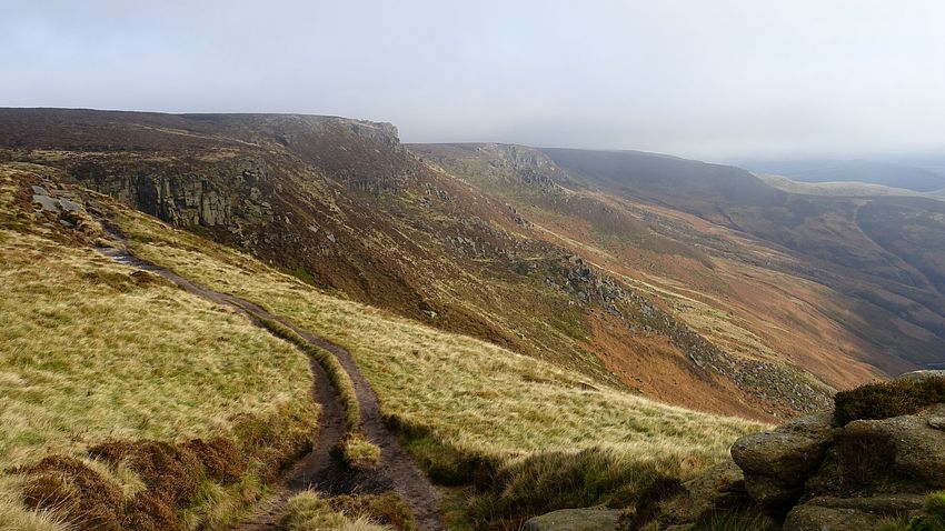 View along southern edge above Grindsbrook Clough View along southern edge above Grindsbrook Clough
