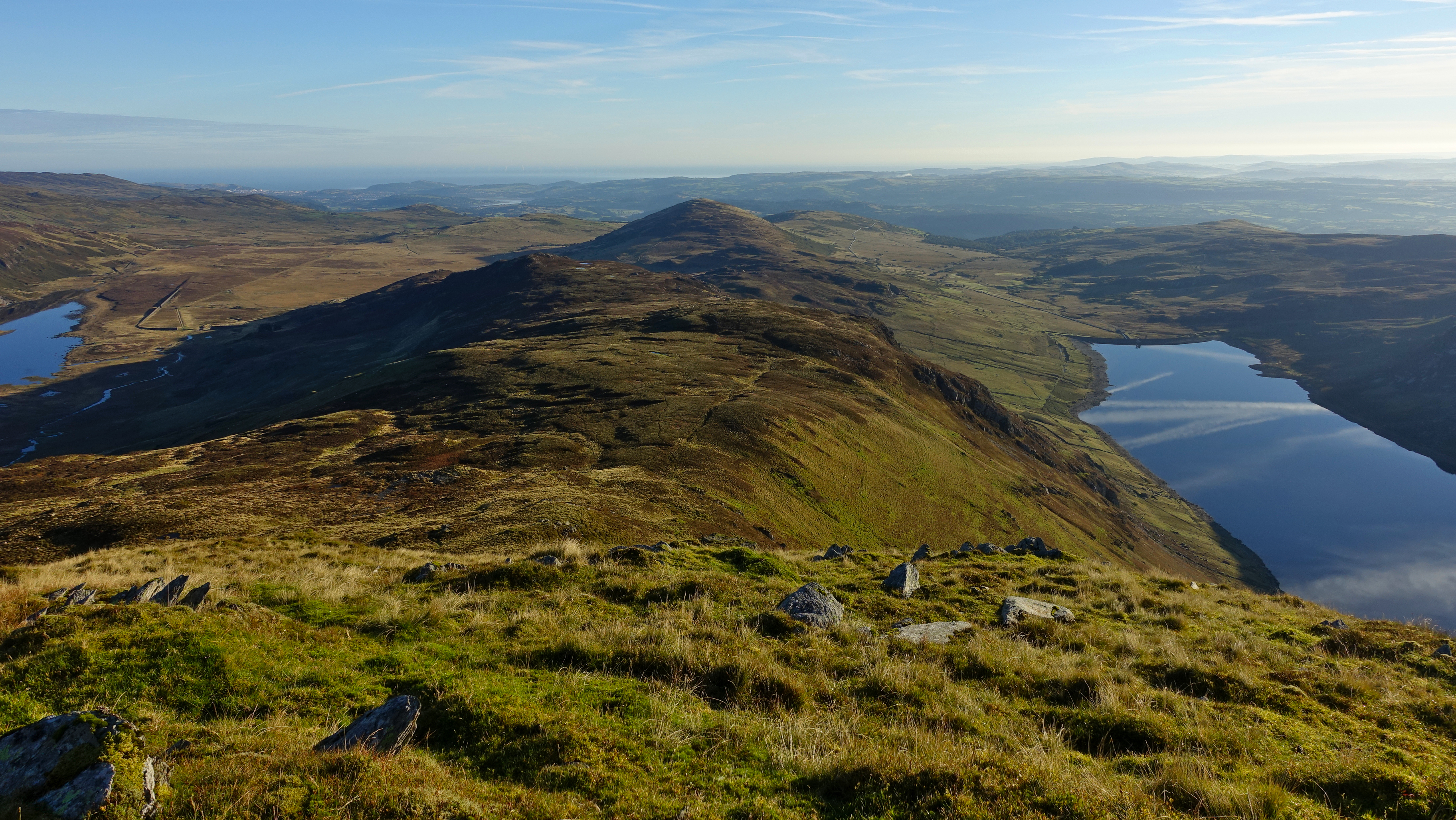 Llyn Eigiau & Llyn Cowlyd from the summit Llyn Eigiau & Llyn Cowlyd from the summit