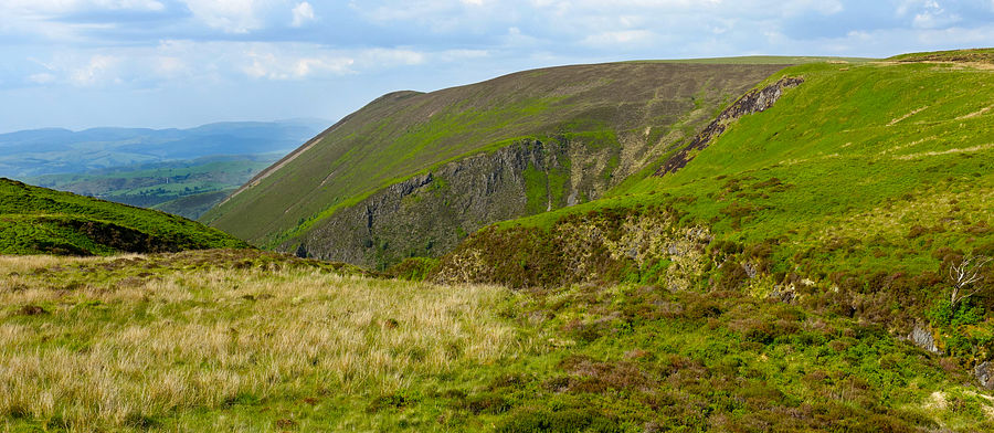 Cliffs of Tarren Gesail Cliffs of Tarren Gesail