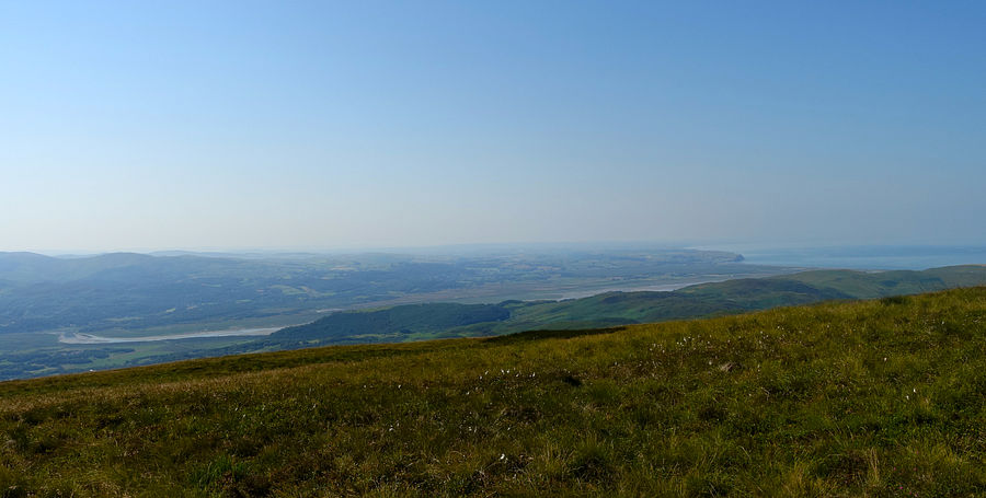 Dyfi estuary from the ridge path Dyfi estuary from the ridge path